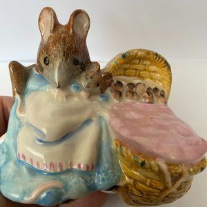 Beatrix Potter "Hunca Munca" approx. 3"